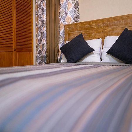 Connie'S Comfort Suites St. John's Eksteriør billede