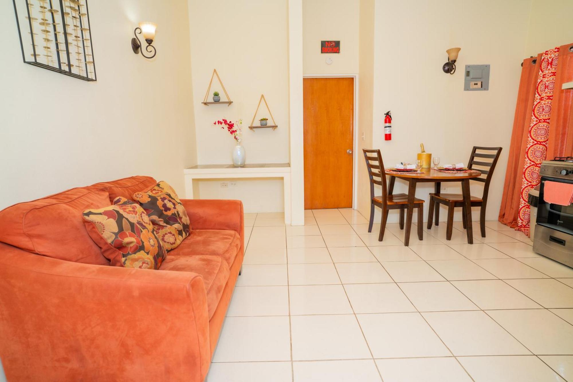Connie'S Comfort Suites St. John's Eksteriør billede